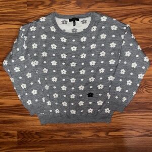 EUC Jessica Simpson 1 Black Flower Sweater (Like Lady Di’s Black Sheep Sweater)